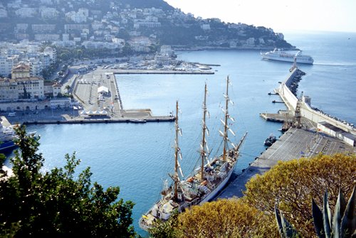 Le port de Nice et le Kherson ukrainien - © Arnaud Galy