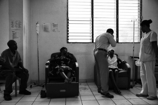 A l’Hôpital Bernard Mevs, à Port-au-Prince - ©Nektarios Markogiannis - UN/MINUSTAH